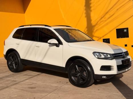 VOLKSWAGEN Touareg 3.6 24V V6 4P FSI 4X4 AUTOM�TICO, Foto 2