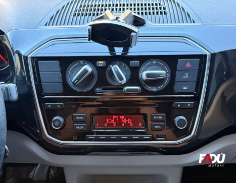 VOLKSWAGEN UP 1.0 12V 4P TSI FLEX HIGH UP, Foto 8