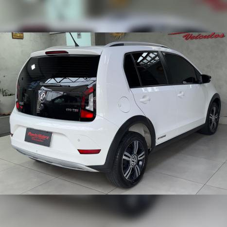 VOLKSWAGEN UP 1.0 4P FLEX 170 TSI XTREME, Foto 4