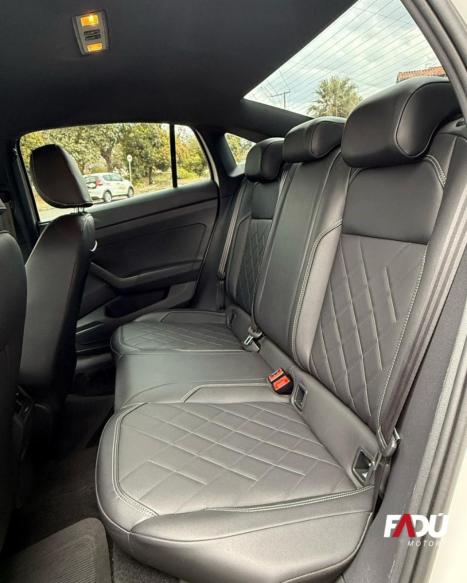 VOLKSWAGEN Virtus 1.4 4P 250 TSI EXCLUSIVE AUTOMÁTICO, Foto 8 VOLKSWAGEN Virtus 1.4 4P 250 TSI EXCLUSIVE AUTOMÁTICO, Foto 8