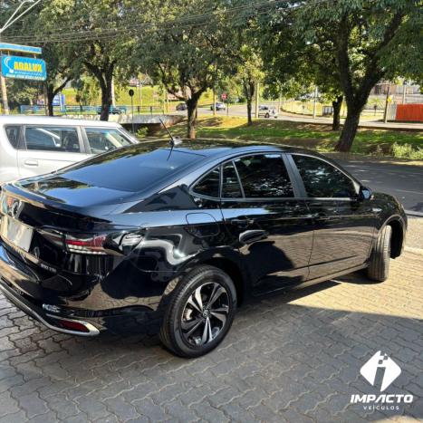 VOLKSWAGEN Virtus 1.0 4P 200 TSI FLEX COMFORTLINE AUTOM�TICO, Foto 14