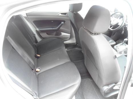 VOLKSWAGEN Virtus 1.0 4P 200 TSI FLEX COMFORTLINE AUTOM�TICO, Foto 7