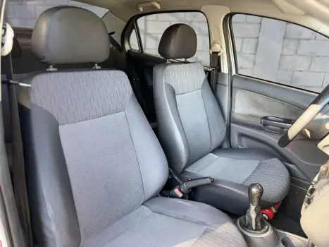 VOLKSWAGEN Voyage 1.6 4P FLEX, Foto 13