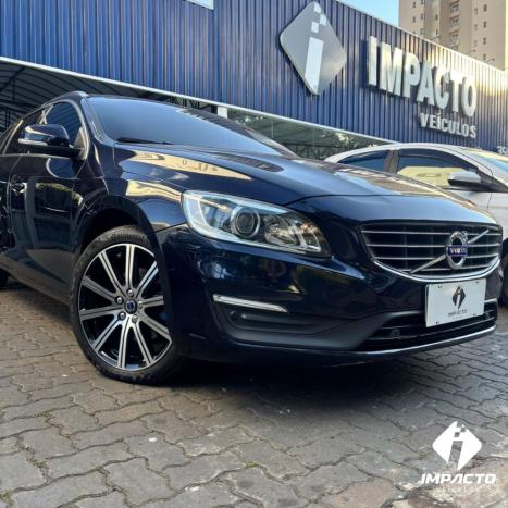 VOLVO V60 2.0 4P T4 MOMENTUM AUTOM�TICO, Foto 3