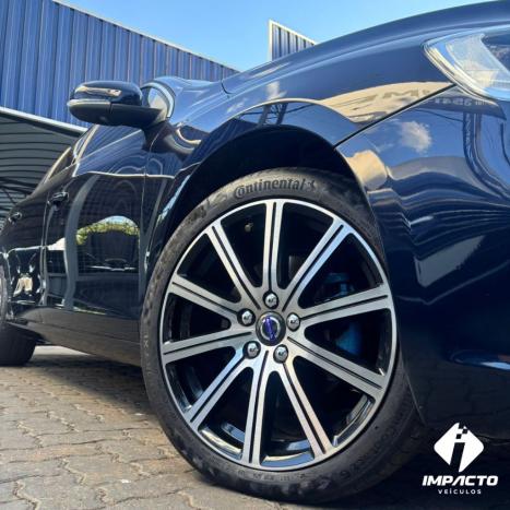 VOLVO V60 2.0 4P T4 MOMENTUM AUTOM�TICO, Foto 5