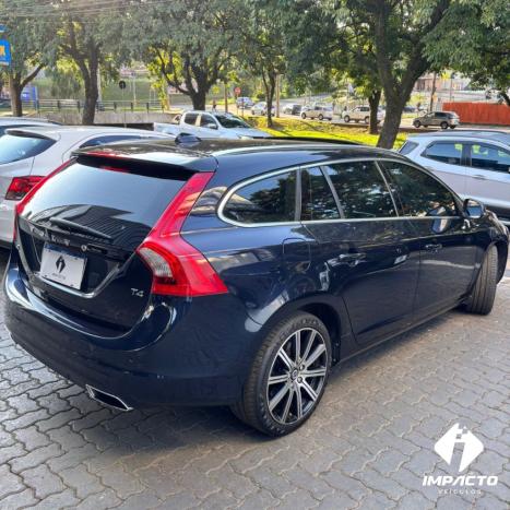 VOLVO V60 2.0 4P T4 MOMENTUM AUTOM�TICO, Foto 16