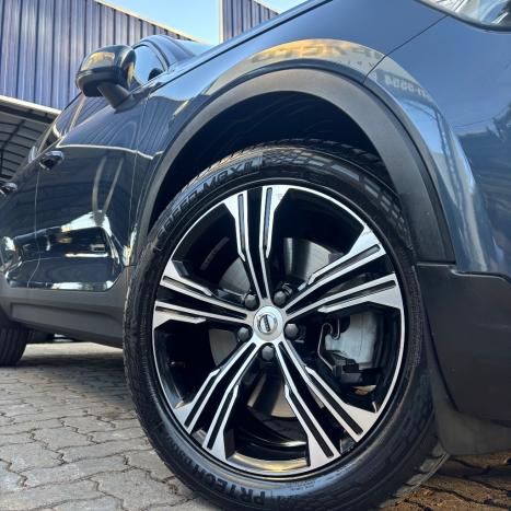 VOLVO XC40 1.5 16V 4P T5 RECHARGE H�BRIDO INSCRIPTION GEARTRONIC AUTOM�TICO, Foto 5