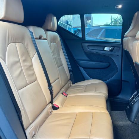 VOLVO XC40 1.5 16V 4P T5 RECHARGE H�BRIDO INSCRIPTION GEARTRONIC AUTOM�TICO, Foto 7