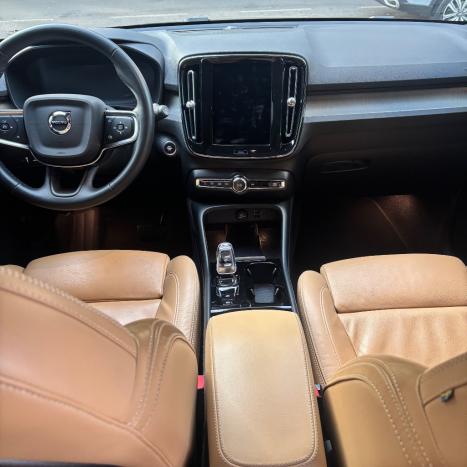 VOLVO XC40 1.5 16V 4P T5 RECHARGE H�BRIDO INSCRIPTION GEARTRONIC AUTOM�TICO, Foto 8