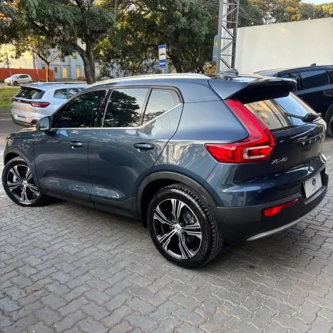 VOLVO XC40 1.5 16V 4P T5 RECHARGE H�BRIDO INSCRIPTION GEARTRONIC AUTOM�TICO, Foto 18