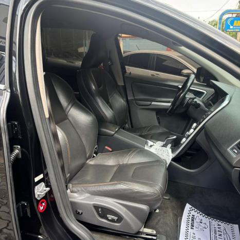 VOLVO XC60 2.0 4P T5 MOMENTUM TURBO AUTOM�TICO, Foto 5