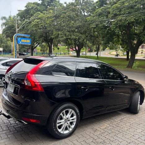 VOLVO XC60 2.0 4P T5 MOMENTUM TURBO AUTOM�TICO, Foto 16