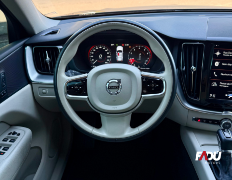 VOLVO XC60 2.0 4P T5 MOMENTUM TURBO AUTOM�TICO, Foto 6