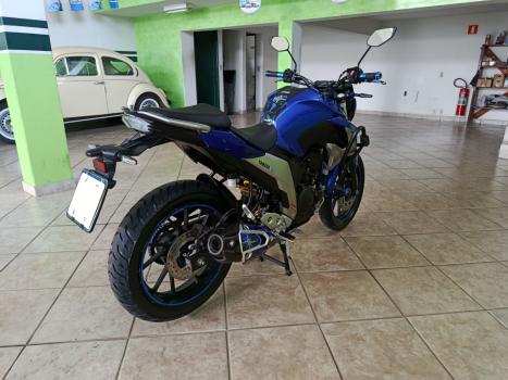 YAMAHA FZ 25 250 Fazer Flex , Foto 6