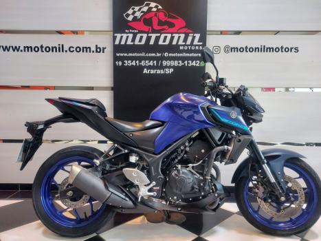 YAMAHA MT-03 300 ABS, Foto 5