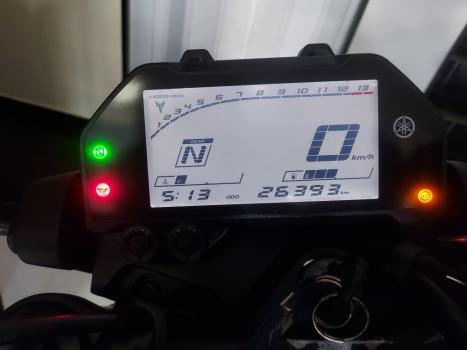 YAMAHA MT-03 300 ABS, Foto 7