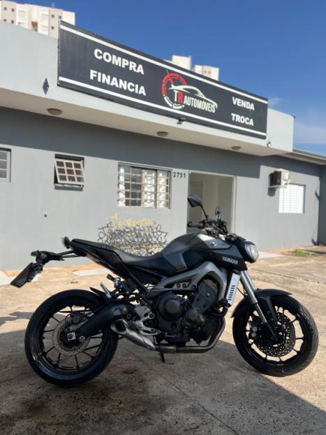 YAMAHA MT-09 Tracer GT 900 , Foto 1