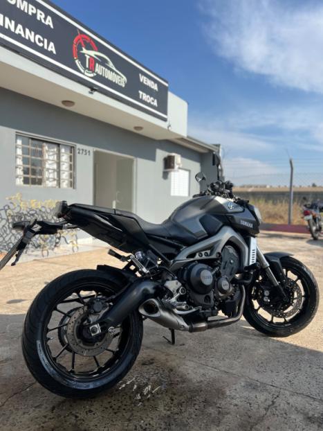 YAMAHA MT-09 Tracer GT 900 , Foto 5