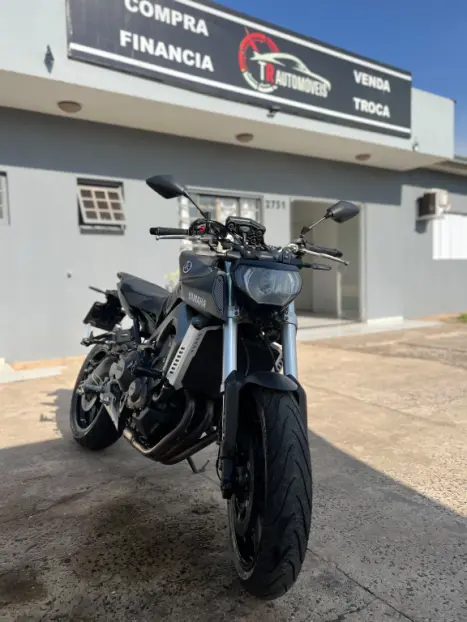 YAMAHA MT-09 Tracer GT 900 , Foto 7