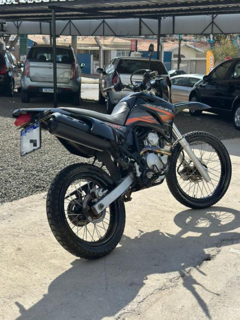 YAMAHA XTZ 250 LANDER, Foto 4
