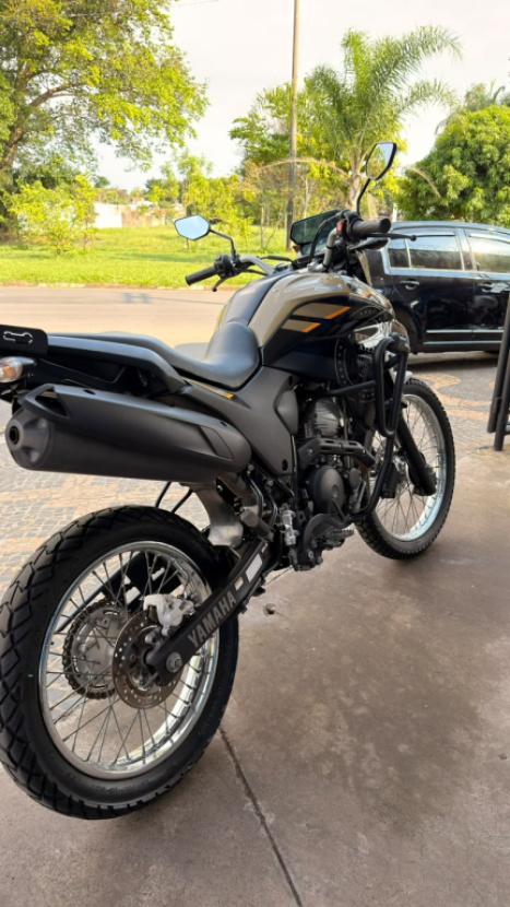 YAMAHA XTZ 250 LANDER, Foto 4