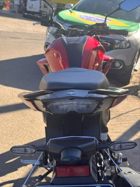 YAMAHA YS Fazer 250 , Foto 3