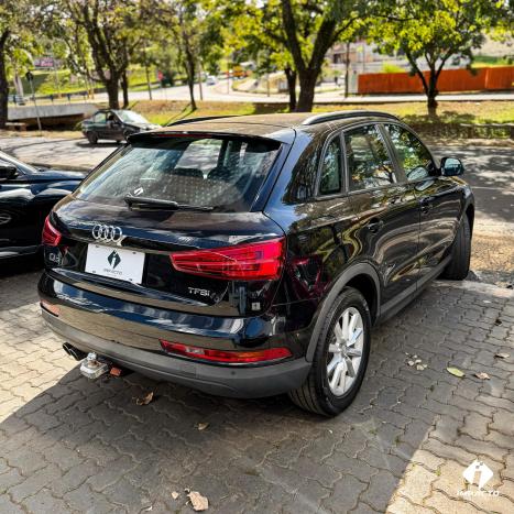 AUDI Q3 1.4 4P TFSI AMBIENTE S-TRONIC AUTOMTICO, Foto 9
