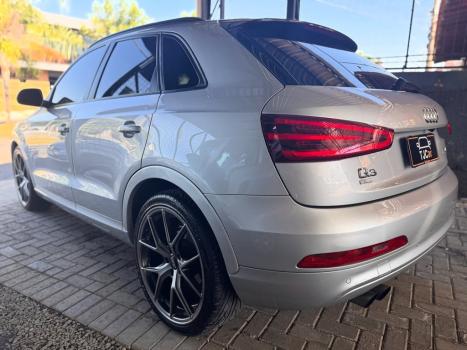 AUDI Q3 2.0 4P TFSI AMBIENTE QUATTRO S-TRONIC AUTOMTICO, Foto 16