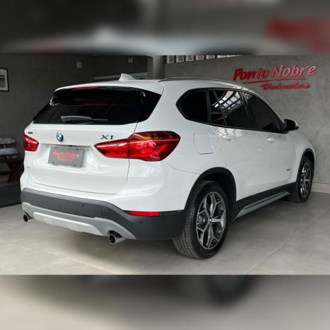 BMW X1 2.0 16V 4P SDRIVE 20I ACTIVEFLEX TURBO AUTOMTICO, Foto 4