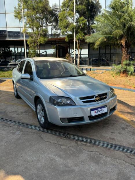 CHEVROLET Astra Sedan 2.0 4P FLEX ADVANTAGE, Foto 2