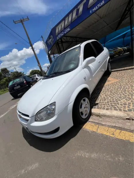 CHEVROLET Classic Sedan 1.0 4P VHCE FLEX LS, Foto 4