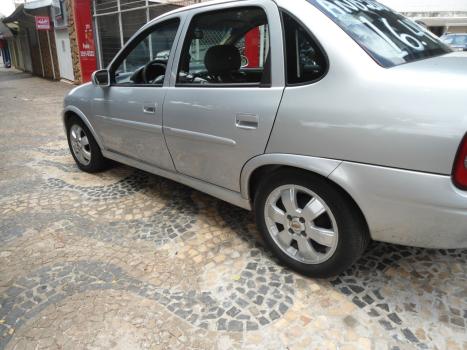 CHEVROLET Corsa Sedan 1.0 16V 4P MILENIUM, Foto 4