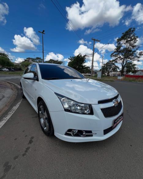 CHEVROLET Cruze Hatch 1.8 16V 4P LT SPORT6 FLEX AUTOMTICO, Foto 3