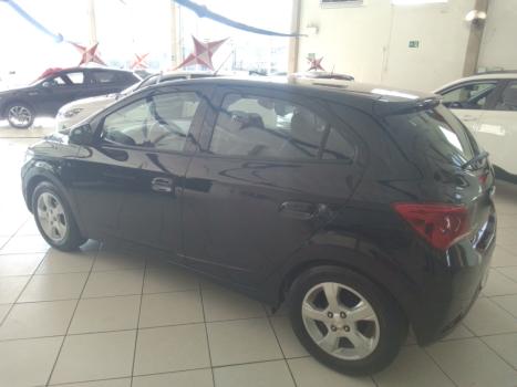 CHEVROLET Onix Hatch 1.4 4P FLEX LT AUTOMTICO, Foto 4