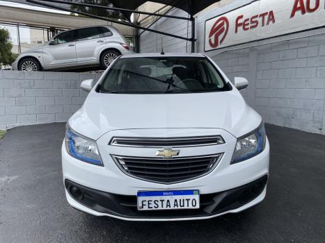 CHEVROLET Onix Hatch 1.4 4P FLEX LT, Foto 2