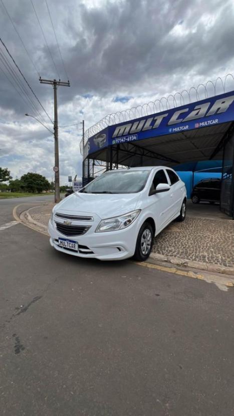 CHEVROLET Onix Hatch 1.0 4P FLEX LT, Foto 3