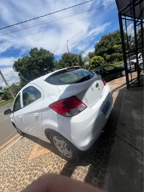 CHEVROLET Onix Hatch 1.0 4P FLEX JOY, Foto 6