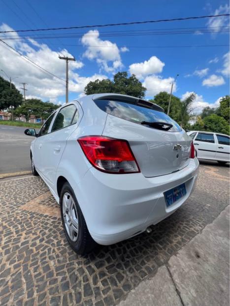 CHEVROLET Onix Hatch 1.0 4P FLEX JOY, Foto 6