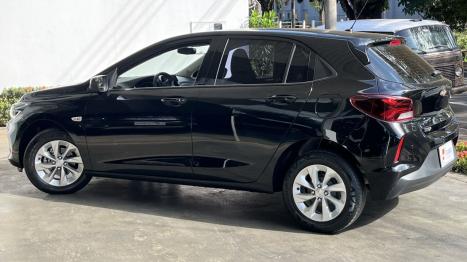 CHEVROLET Onix Hatch 1.4 4P FLEX LT, Foto 4