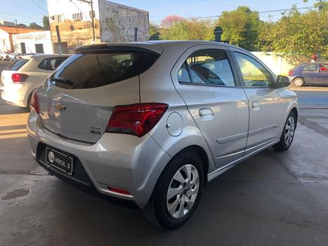 CHEVROLET Onix Hatch 1.4 4P FLEX LT, Foto 7
