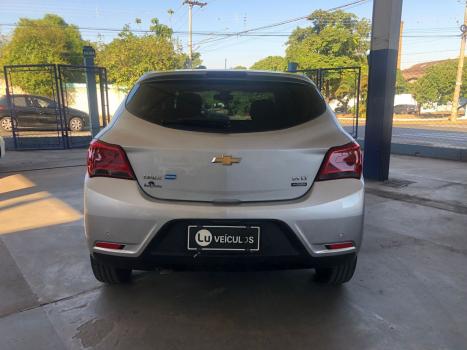 CHEVROLET Onix Hatch 1.4 4P FLEX LT, Foto 8