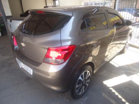 CHEVROLET Onix Hatch 1.4 4P FLEX LT, Foto 6