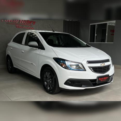 CHEVROLET Onix Hatch 1.0 4P FLEX LT LOLLAPALOOZA, Foto 3