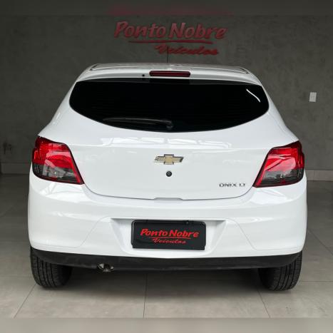 CHEVROLET Onix Hatch 1.0 4P FLEX LT LOLLAPALOOZA, Foto 6