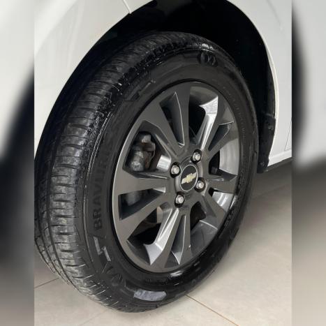 CHEVROLET Onix Hatch 1.0 4P FLEX LT LOLLAPALOOZA, Foto 13