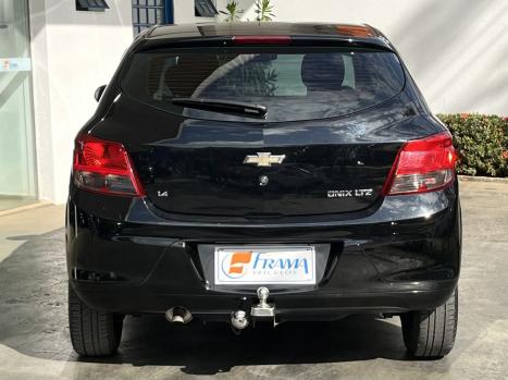 CHEVROLET Onix Hatch 1.4 4P FLEX LTZ, Foto 6