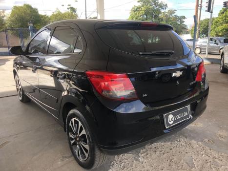 CHEVROLET Onix Hatch 1.4 4P FLEX LTZ, Foto 3
