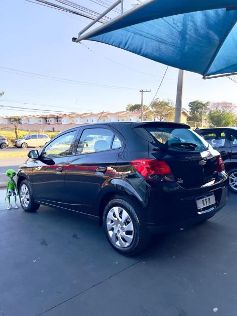 CHEVROLET Onix Hatch 1.4 4P FLEX LT, Foto 4