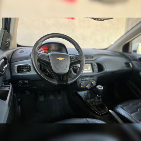 CHEVROLET Onix Hatch 1.4 4P FLEX LTZ, Foto 8