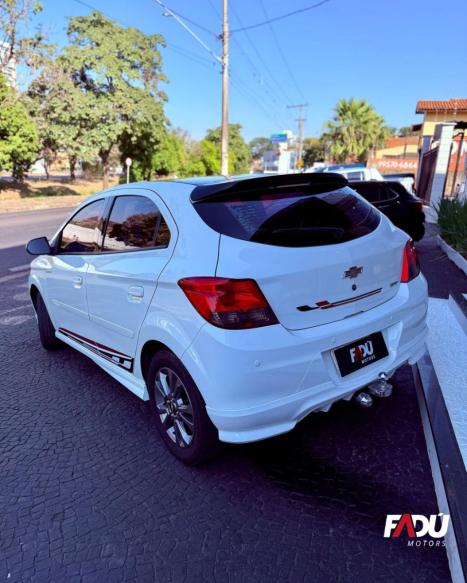 CHEVROLET Onix Hatch 1.4 4P FLEX EFFECT, Foto 12